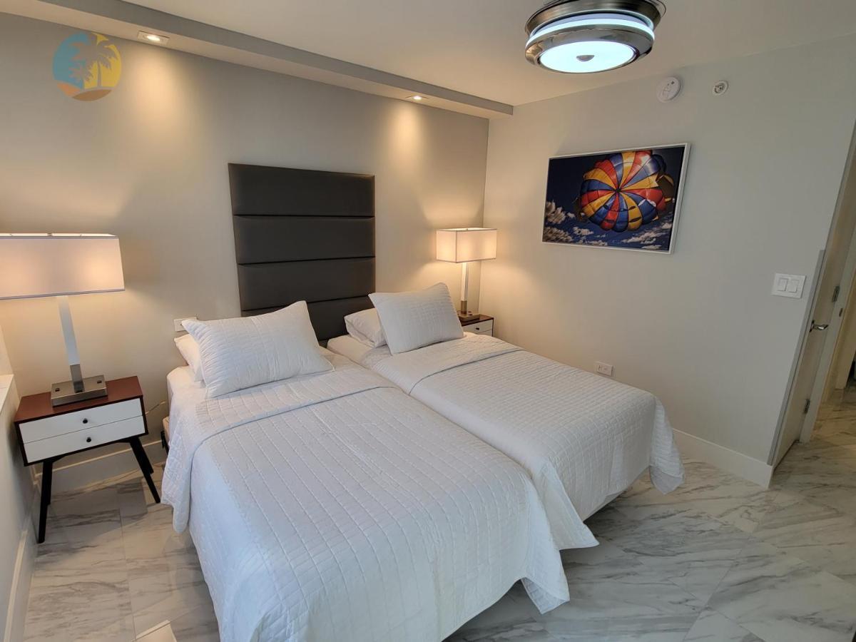 Deluxe Beach Resort - Hora Rentals Miami Beach Zewnętrze zdjęcie