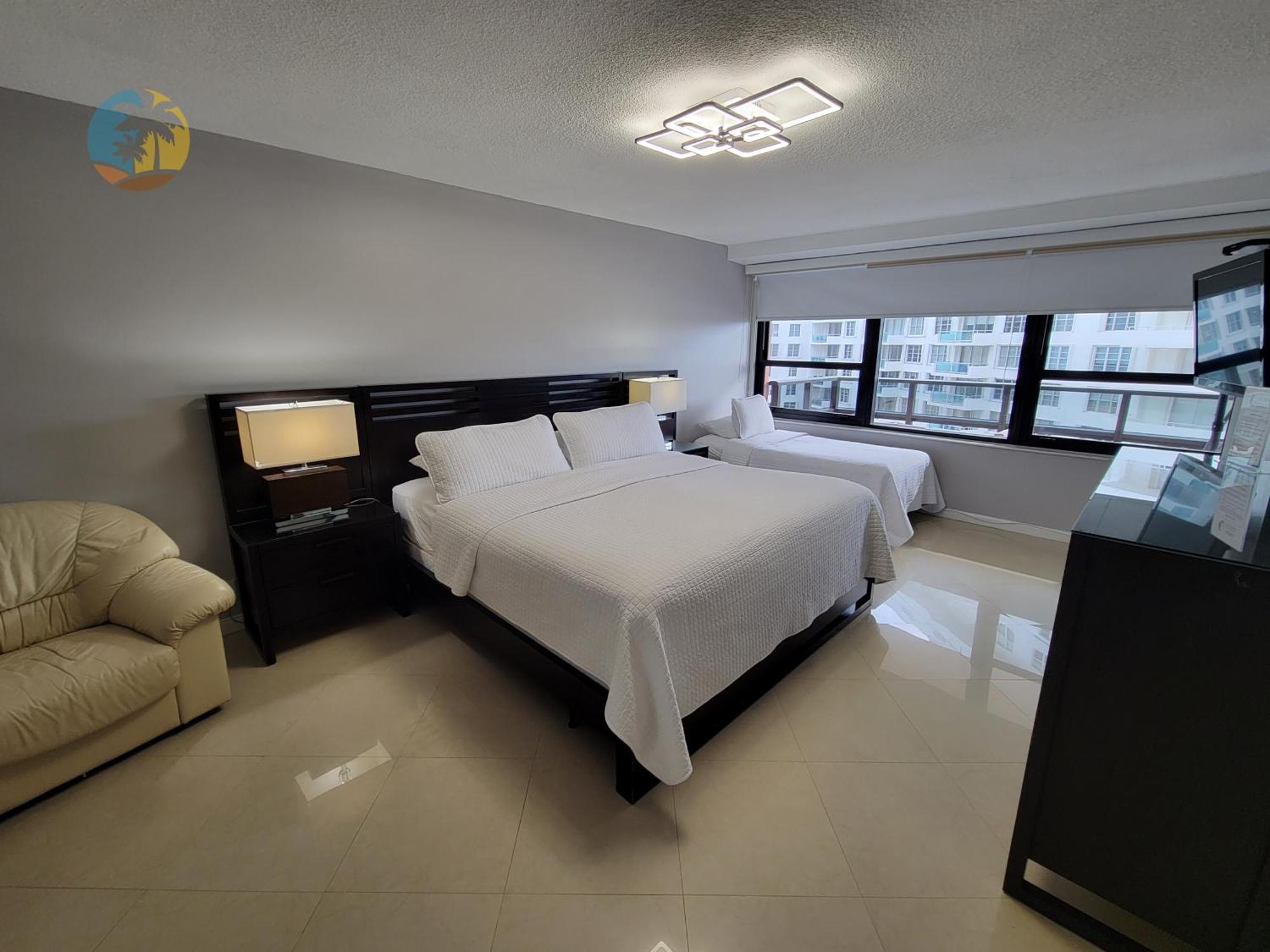 Deluxe Beach Resort - Hora Rentals Miami Beach Zewnętrze zdjęcie